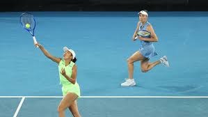 为什么打者在准备区会挥动加重棒